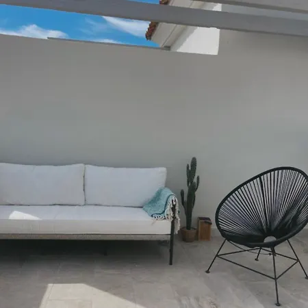 Luxury 3-bed Townhouse With Pool, El Paraiso Marbella *